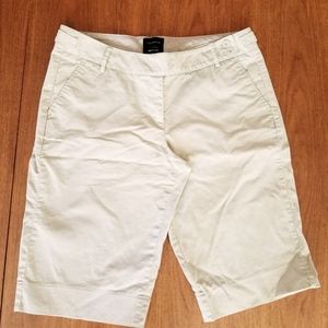 Women's Bermuda shorts
